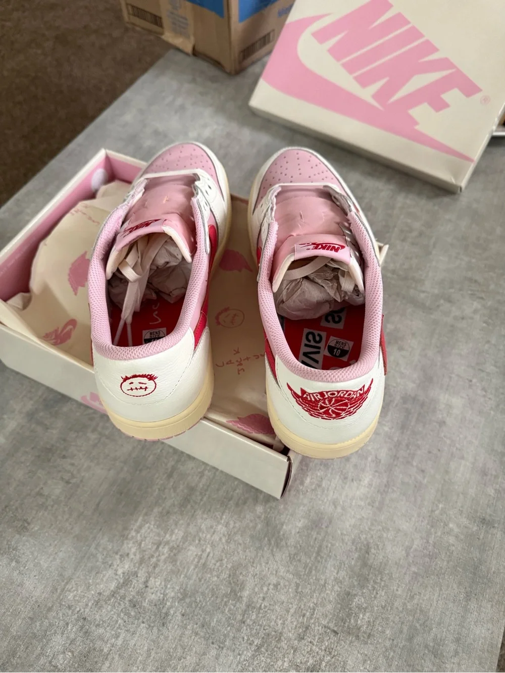 Jordan 1 Low Travis Scott Tropical Pink